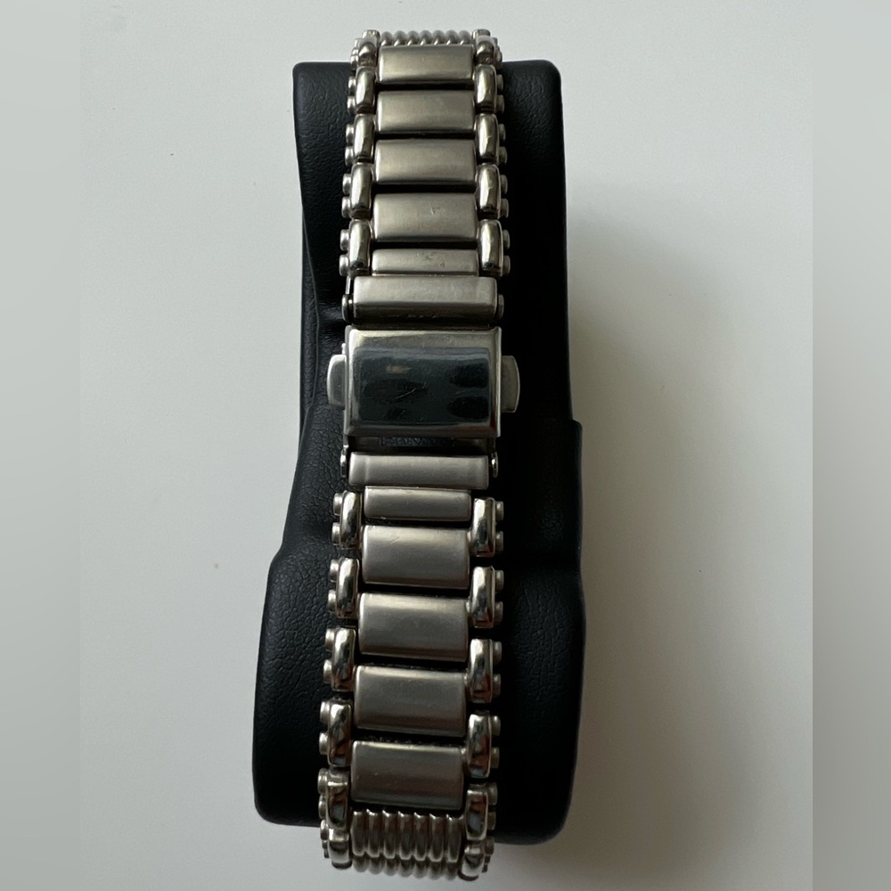 Classique Vintage Silver Quartz Men’s Watch (Tested/Working) - Picture 4 of 6